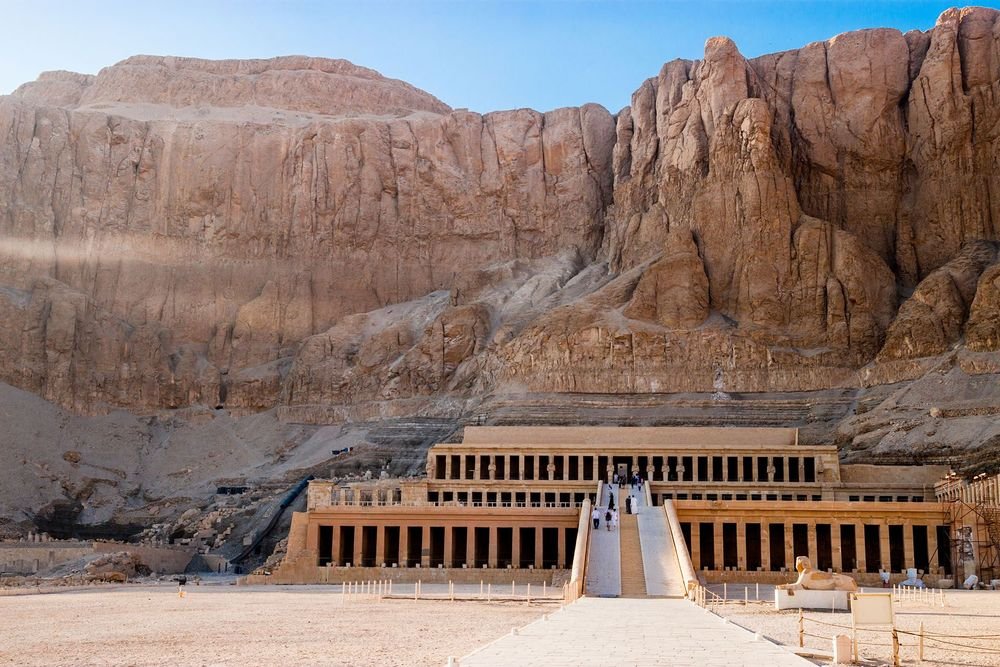 West bank ( Valley of the Kings & Hatshepsut temple & Colossi of Memnon 